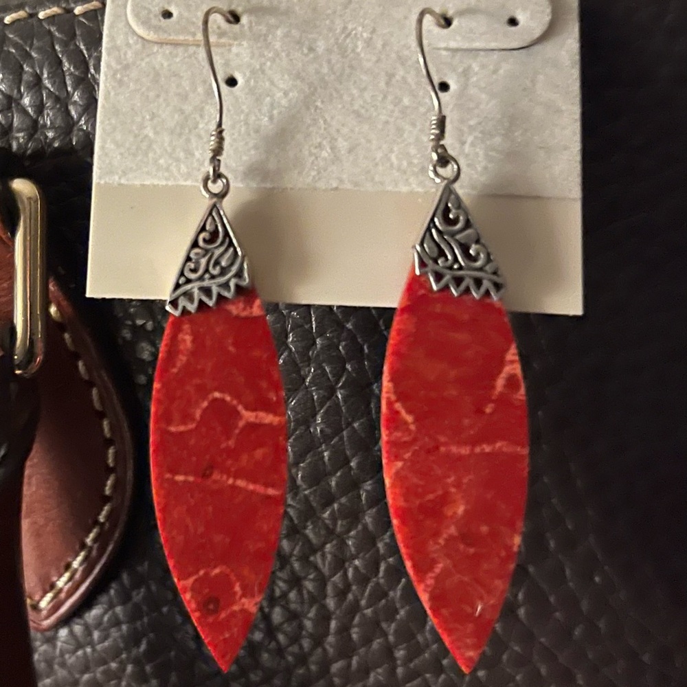 Sterling silver stamped 925 Red Carnelian Dangle Earrings